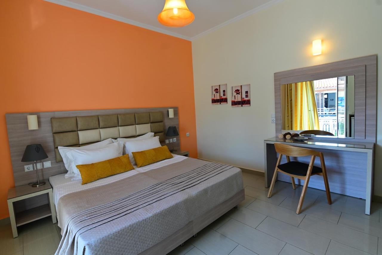 Nadia'S Studios & Apartments In Argasi, Sea-View Exterior foto